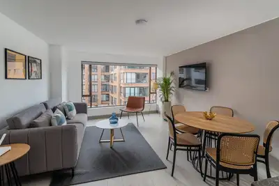 Image de Sophisticated 3br @Financial Zone near the G Zone
