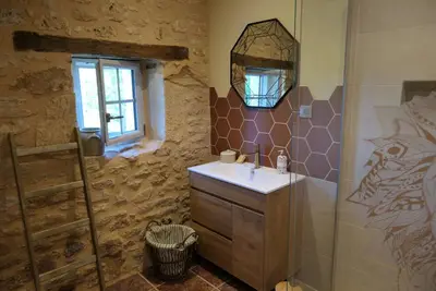 Image de Ancienne Périgourdine  au cœur du Périgord Noir. \nMAISON D'Hotes pour 2 personnes