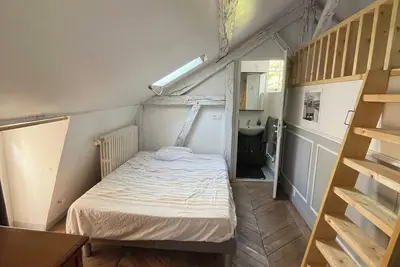 Image de Chambre d'Hote 3 couchages avec piscine et cuisine équipée Le Mans/Circuit 24 H