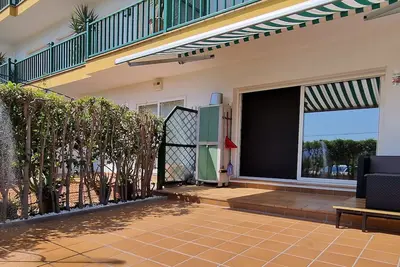 Image de Sunny Loft - 100 m Beach - A/C - Fiber - 4 ppl