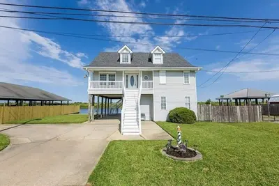 Image de Bayou Manor: 3br House