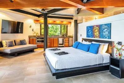 Image de Monkitail Retreat in Tulemar, perfect for a romantic getaway or solo traveler, 3 resort pools