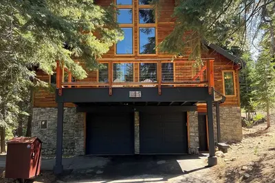 Image de Truckee Retreat Near Lake w Hot Tub+Pools+Gym