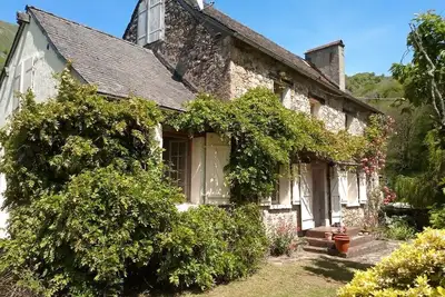 Image de Old Pyrenean farmhouse in beautiful Sainte-Engrâce. Max 6 adults + one child