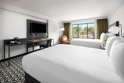 Image de Tower Two Double Beds at Arcadian Hotel! Close to Fenway Park