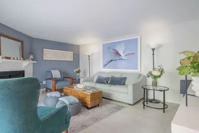 Image de Charming 2-bedroom condo in Fernandina Beach, two short blocks from the beach.