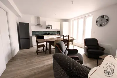 Image de Chez Jean - Hyper centre 4 Chambres