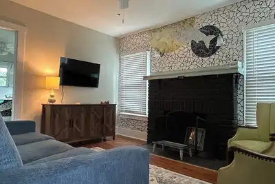 Image de Historic 1-bedroom Gulf front house in Palm Harbor