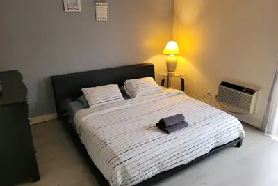 Image de Double Unit 4xGuests with Ac and WiFi in Beverly Hills