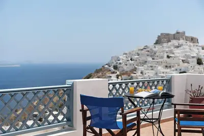 Image de Appartement 'Lefkanthemo' avec vue sur la mer, Wi-Fi et climatisation