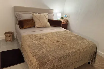 Image de Private Entrance Rooms Close to Hard Rock & Fll Airport