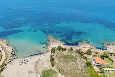 Image de To Pournari Beachside Garden House, Korakohori, Greece