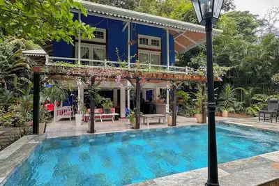 Image de Casa Azul - Pool, nature, A/C, walk to the beach, fully equiped, made for groups