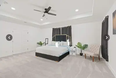Image de Stylish Urban Escape in the Heart of Dallas