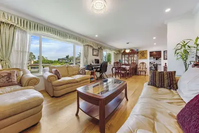 Image de 3br/3ba/ Ev /Ac Vancouver Airport