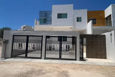 Image de Tacho's family hause, 5-star safe