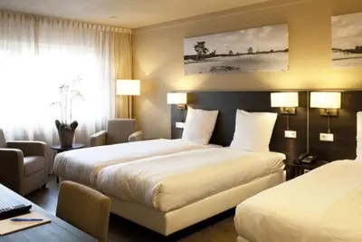 Image de Family-Friendly Hotel Stay in Soest, Free Parking Near City and Forest