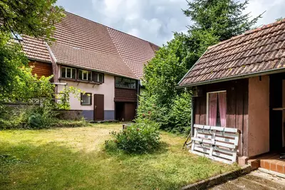 Image de Maison de vacances 'Häusle An Der Hüle' avec terrasse privée, jardin partagé et Wi-Fi