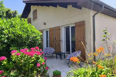 Image de Grand appartement T2 avec jardin Ă 5 minutes de l'hippodrome