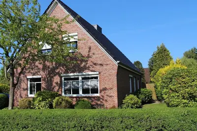 Image de Vacation home for 6 guests with 112m² in Hage (295501)