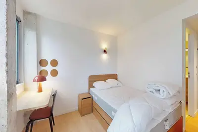 Image de Chambre 902 dans une résidence haut de gamme - Sport/Laverie