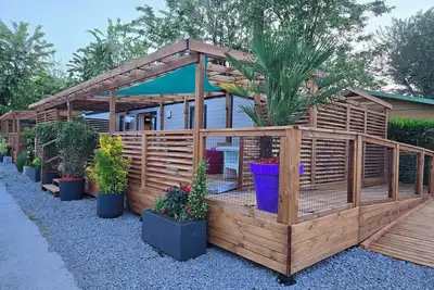 Image de Mobil-home camping La Chareyrasse