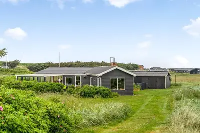 Image de \"Gert\" - 200m from the sea by Interhome