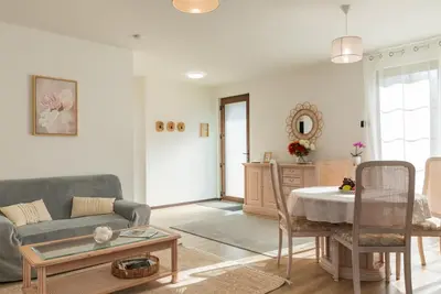 Image de Maison neuve à Sarlat avec jardin et terrasse