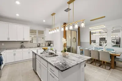 Luxurious 4br Villa w Pool closer from Disney