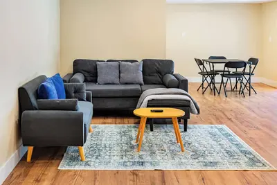 Image de Pet & Family-Friendly, 4br Grill & Chill