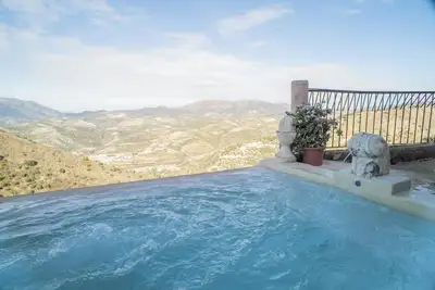 Image de Homerez - Charmante Villa à Algarinejo avec Piscine Privée