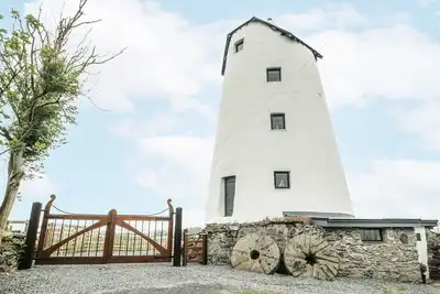 Image de The Old Cornmill, pet friendly, country holiday cottage in Cemaes Bay