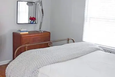 Image de Digs 1: Charming Open Concept 2bdrm, 1st Floor + Parking