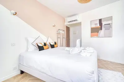 Image de Studio climatisé au calme - proche Batignolles