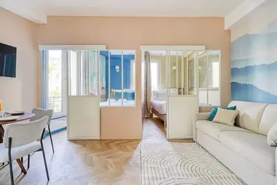Image de Appartement 2 chambres climatisé – Paris 17 Calme