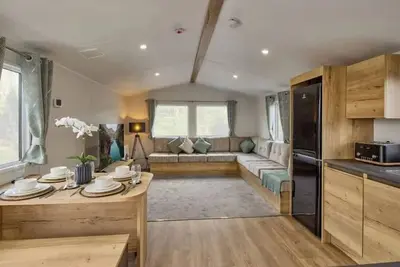 Image de River Meadows Retreat. Contemporary, spacious caravan. 3 Bedroom, sleeps 8