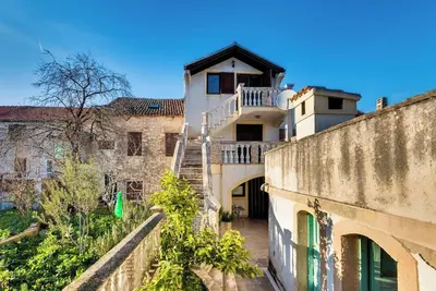 Image de Homerez - Appart Ă Zlarin, vue mer