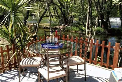Image de Homerez - Maison charmante avec vue sur lac et montagnes Ă Rendufe