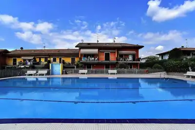 Image de Homerez - Appart. à Pacengo, vue sur jardin