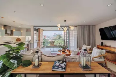 Image de |Ep| Provenza Apt w/Ac, Workspace, Views
