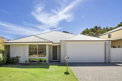 Image de Relaxing 4-Bedroom Holiday Home near Mandurah Foreshore - Estuary Break, Erskine
