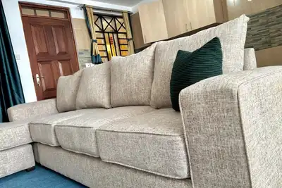Image de Chic, easy to access, hassle free and affordable studio in Nairobi with WiFi.