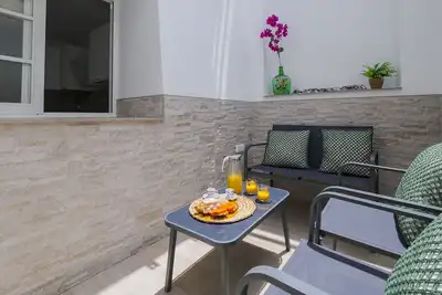 Image de Cubo's Lola Nueva House Town Center / urbain / climatisation / terrasse / Wi-Fi gratuit