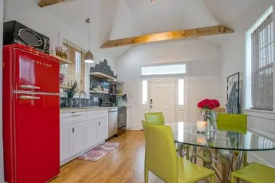 Eclectic Bywater Beauty