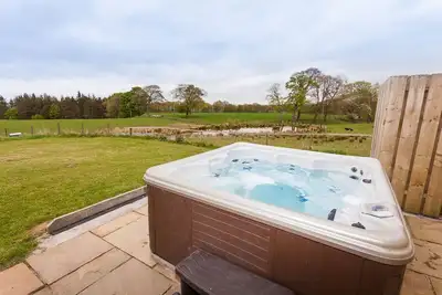Image de 2 Eden Cottage - sleeps 8 guests in 3 bedrooms
