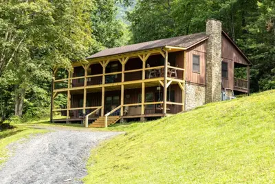 Image de Twin Falls Cabin (Top) Duplex