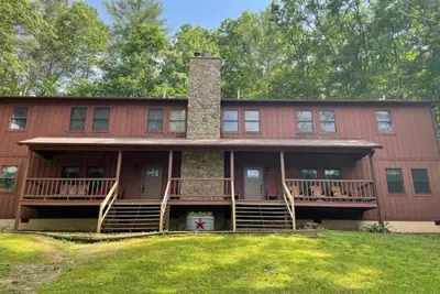 Image de The Bunkhouse sleeps 40