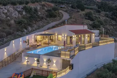 Image de Luxury Villa Maximos - With Private Heated Pool