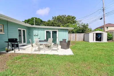 Image de Chasing Sunshine just a short drive from the beach