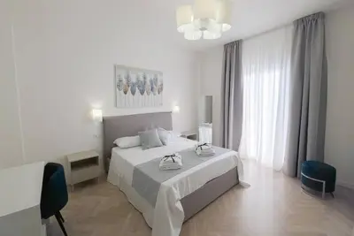Image de Light Charme, Natural Light Apartment a stone's throw from Piazza Duomo